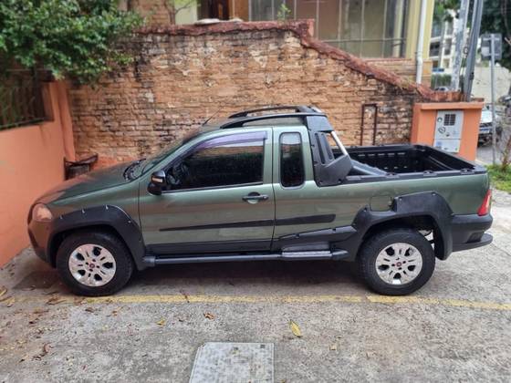FIAT STRADA 1.8 MPI ADVENTURE CE 16V FLEX 2P MANUAL FIAT STRADA 1.8 MPI ADVENTURE CE 16V FLEX 2P MANUAL